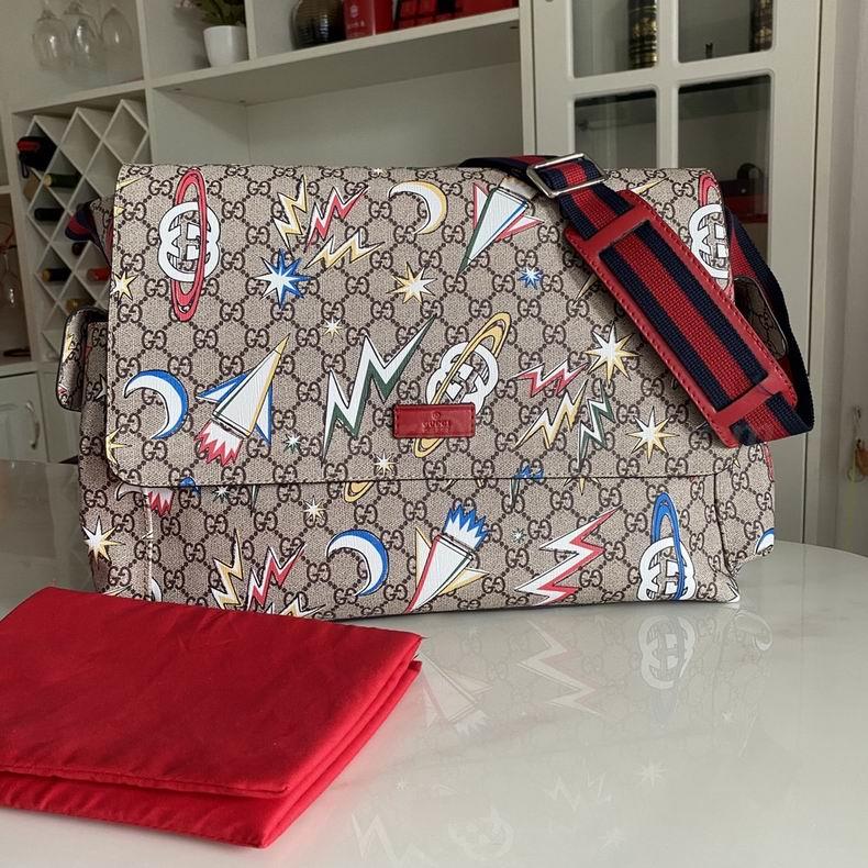 Gucci Handbags 207